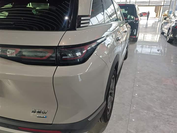 Фото 8 - BYD Sea Lion 07 DM-i Hybrid