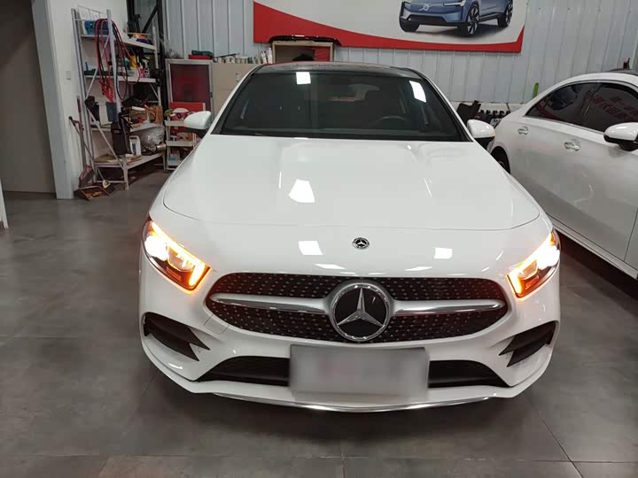 Фото 3 - Mercedes-Benz A-Class