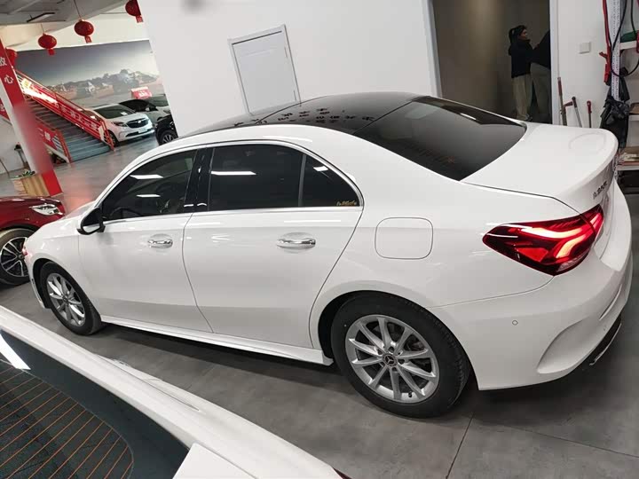 Фото 5 - Mercedes-Benz A-Class