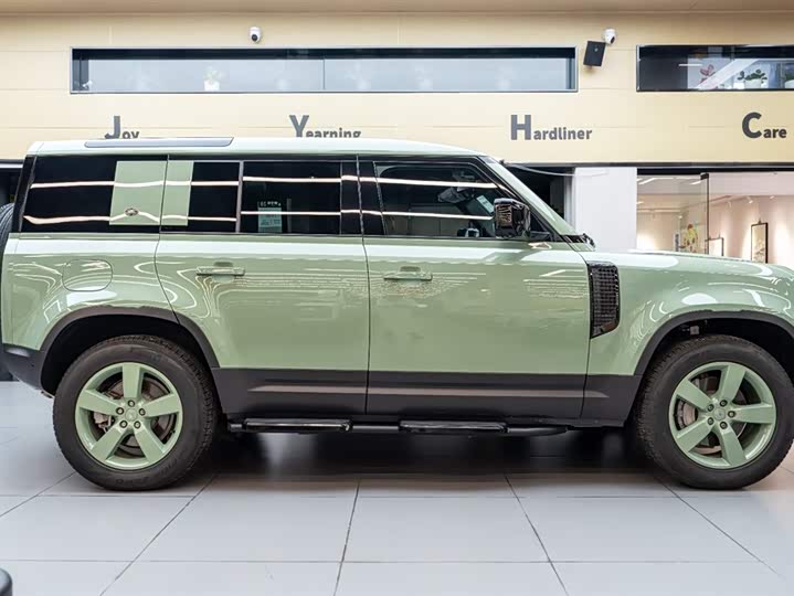 Фото 3 - Land Rover Defender