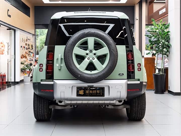 Фото 5 - Land Rover Defender