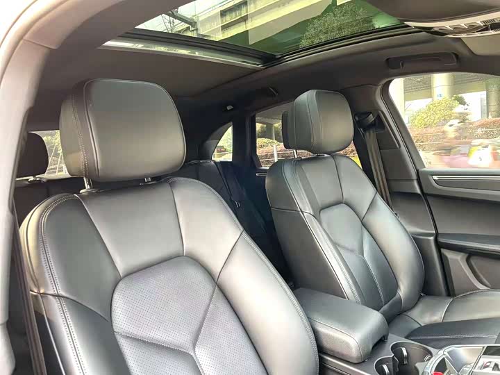 Фото 4 - Porsche Macan