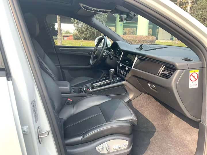 Фото 9 - Porsche Macan