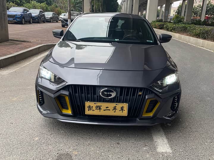 Фото 2 - GAC Trumpchi Empow R