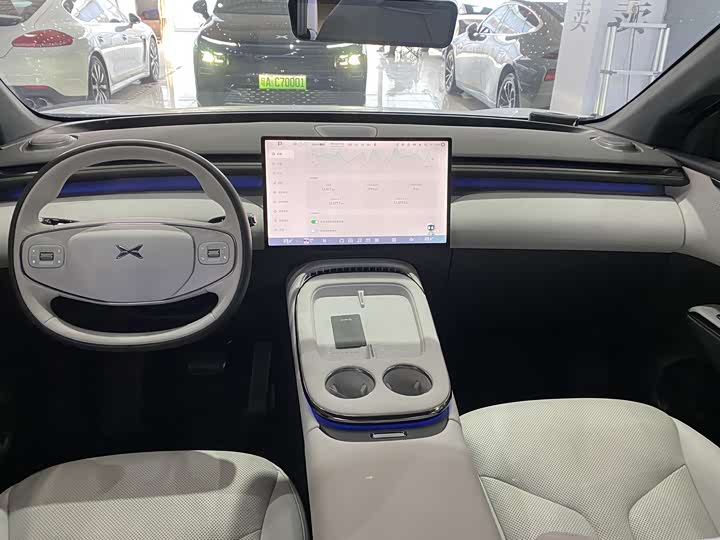 Фото 9 - XPeng G7