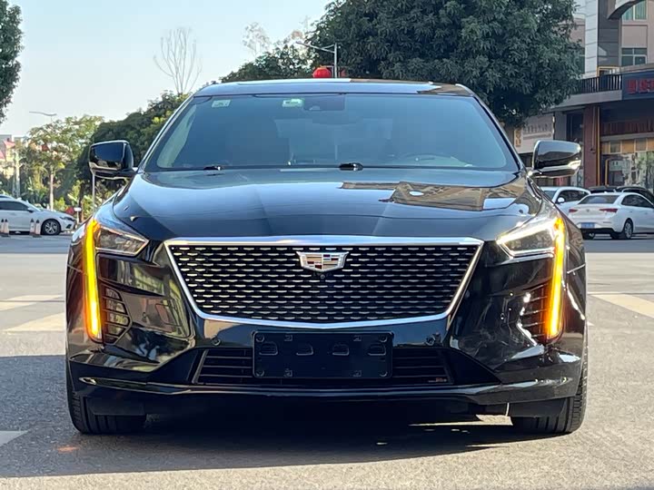 Фото 2 - Cadillac CT6