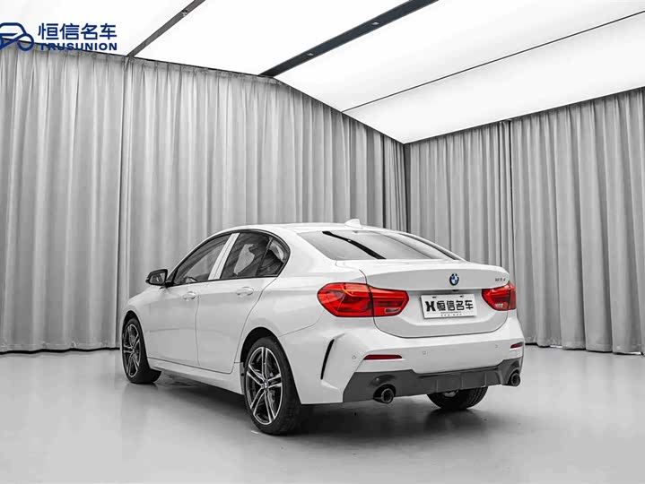 Фото 7 - BMW 1 Series