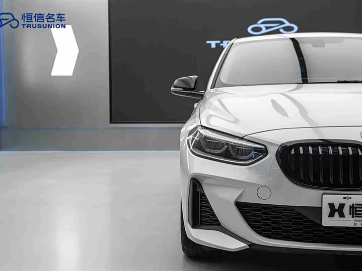 Фото 8 - BMW 1 Series