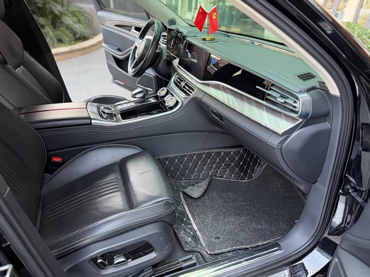 Фото 8 - Hongqi H9