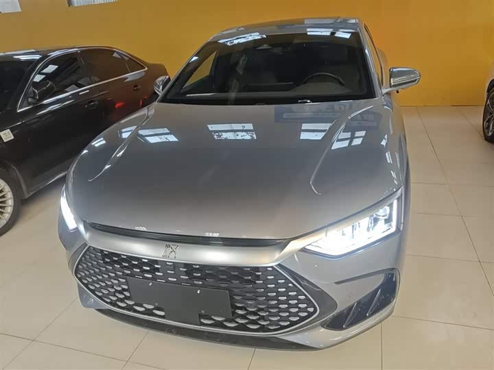 Фото 3 - BYD Han