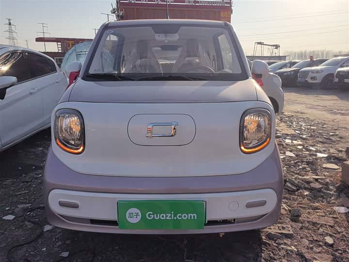 Фото 3 - Bestune Pony