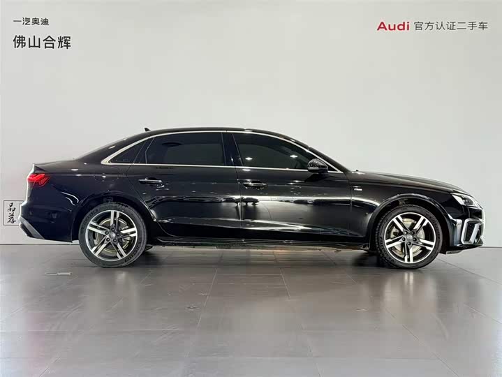 Фото 3 - Audi A4L