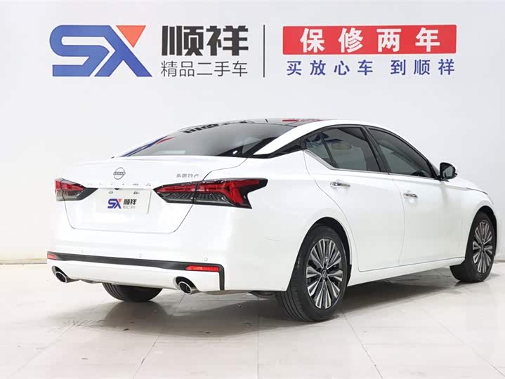 Фото 4 - Nissan Teana