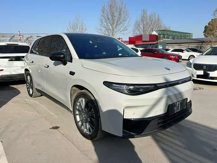 Фото 3 - Leapmotor C10