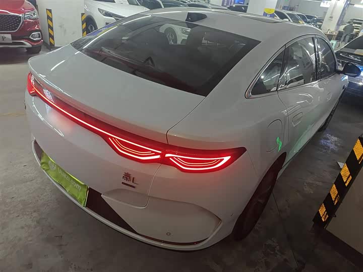 Фото 7 - BYD Qin L