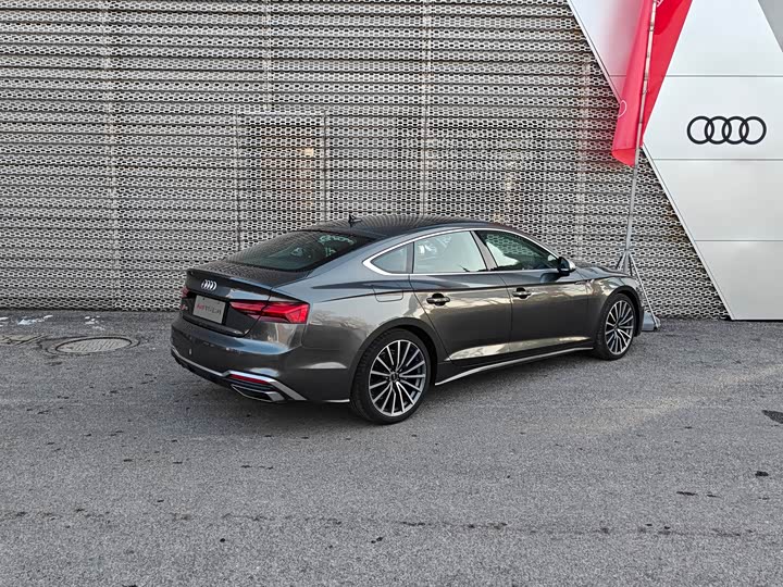 Фото 3 - Audi A5
