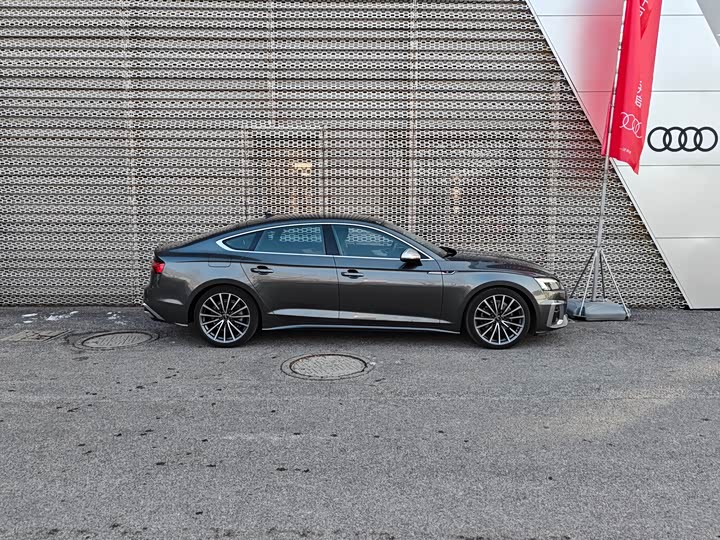Фото 4 - Audi A5