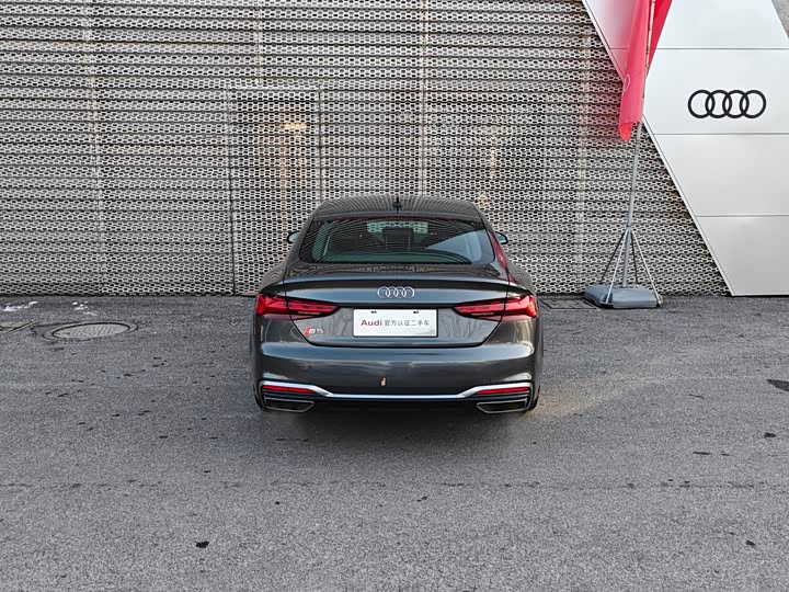 Фото 5 - Audi A5