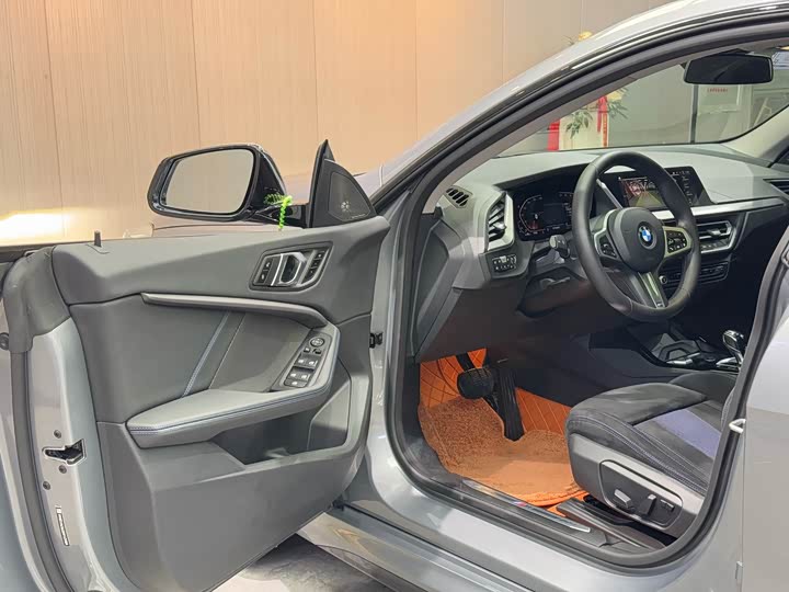 Фото 4 - BMW 2 Series