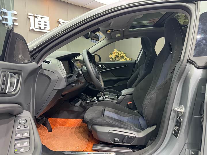 Фото 6 - BMW 2 Series