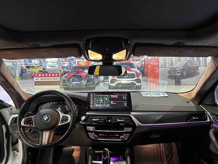 Фото 8 - BMW 5 Series Hybrid