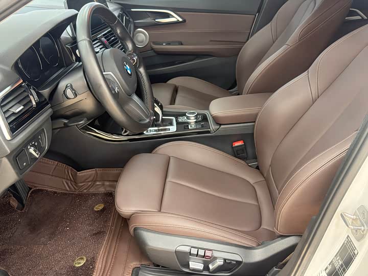 Фото 4 - BMW 1 Series