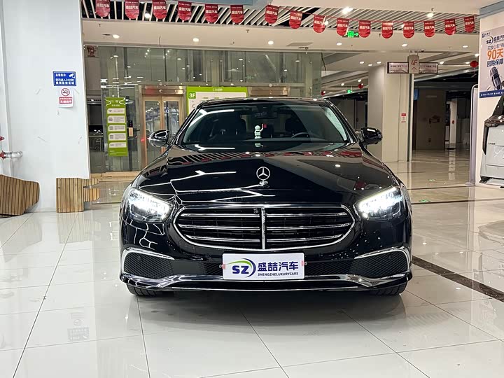 Фото 2 - Mercedes-Benz E-Class