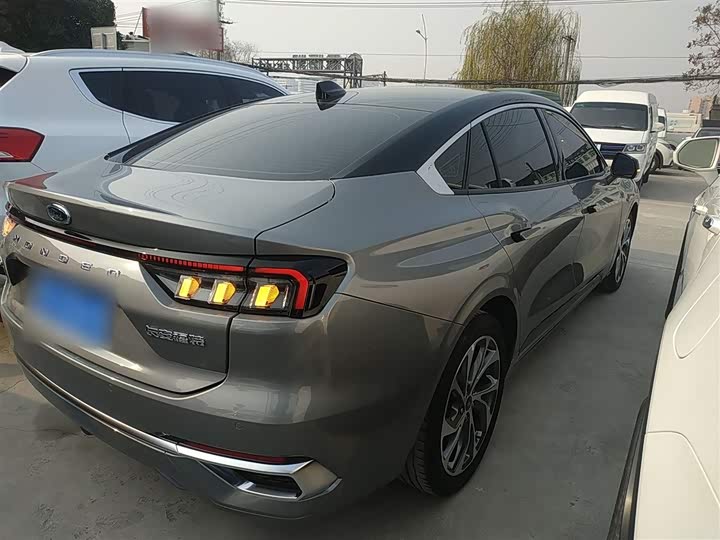 Фото 7 - Ford Mondeo