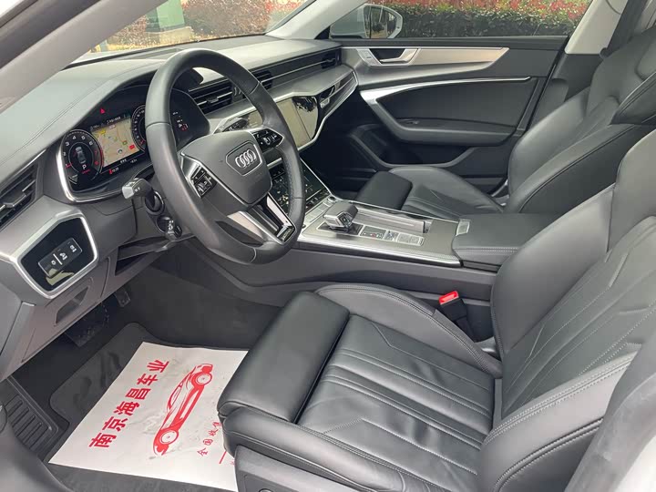 Фото 7 - Audi A7