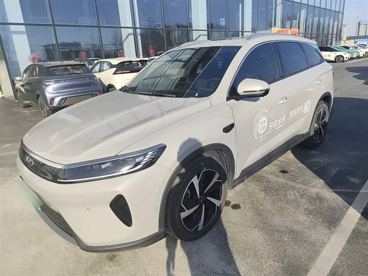 Фото 1 - BYD Sea Lion 05 DM-i Hybrid