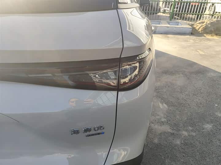 Фото 8 - BYD Sea Lion 05 DM-i Hybrid