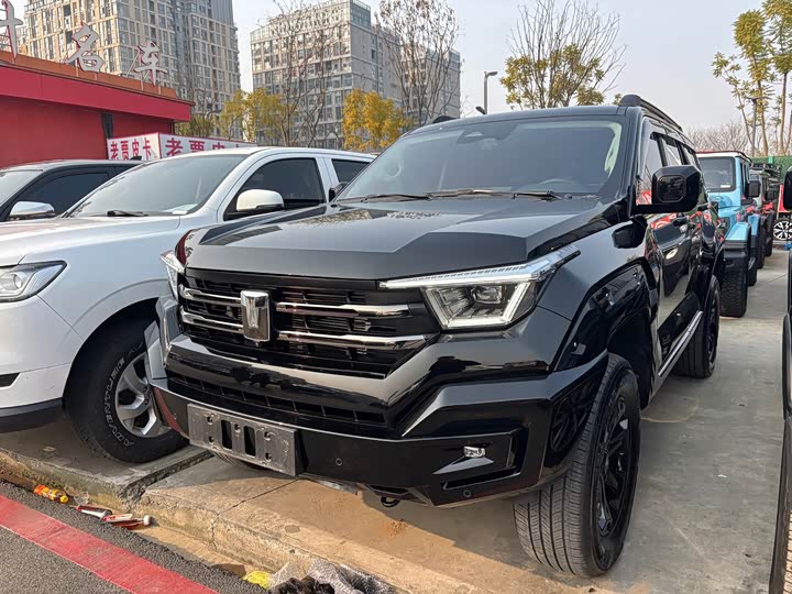 Фото 1 - Tank 400 Hybrid