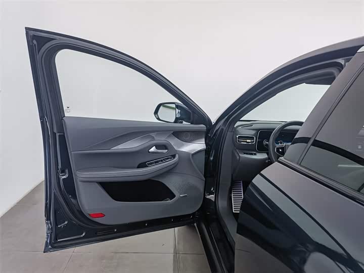 Фото 8 - BAIC Arcfox Alpha S