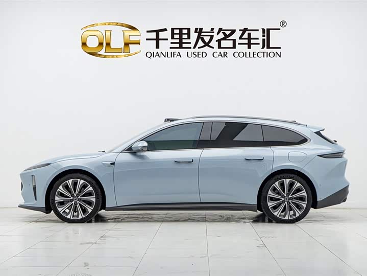 Фото 6 - Nio ET5T