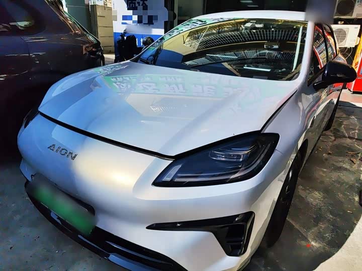 Фото 2 - GAC Aion RT