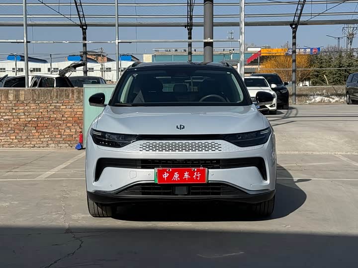 Фото 2 - Leapmotor C11