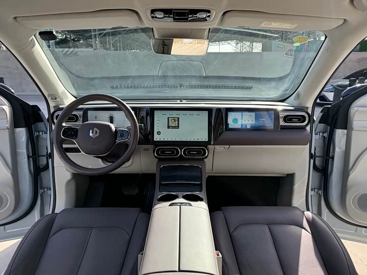 Фото 8 - Leapmotor C11