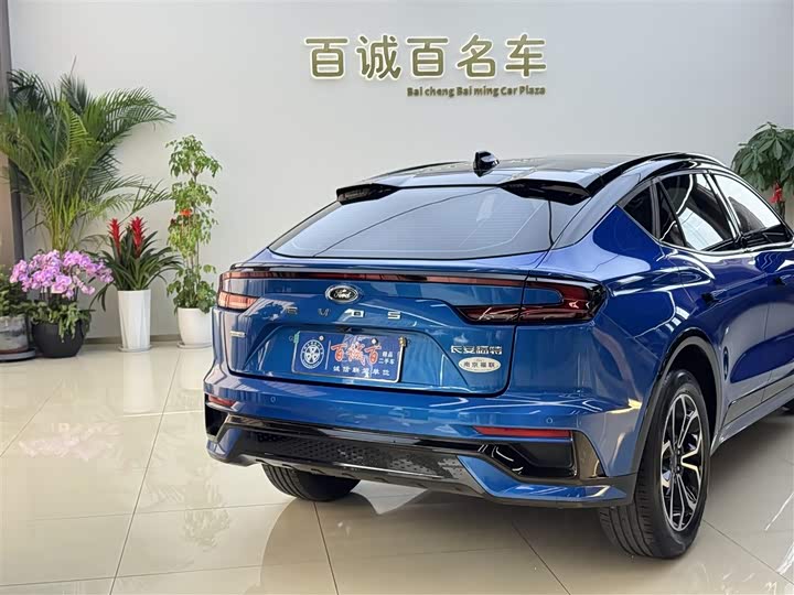 Фото 6 - Ford Mondeo Sport (Evos)