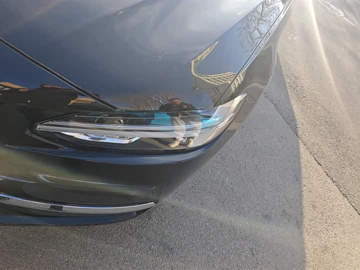 Фото 5 - Volvo S90