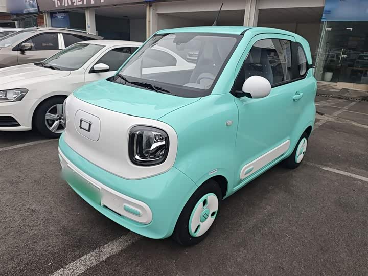 Фото 1 - Bestune Pony