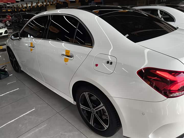 Фото 5 - Mercedes-Benz A-Class