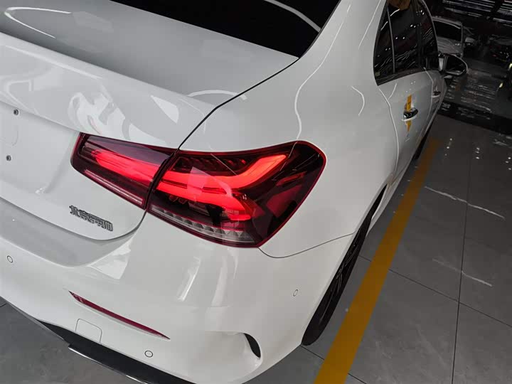 Фото 8 - Mercedes-Benz A-Class