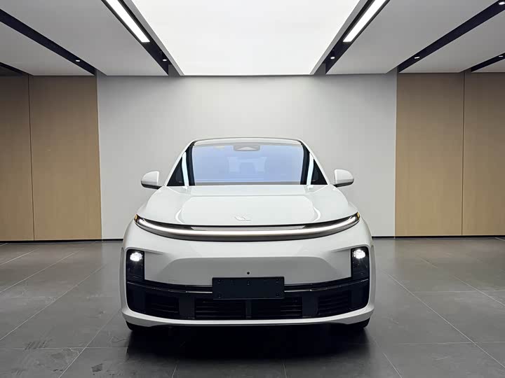 Фото 2 - LiXiang L7