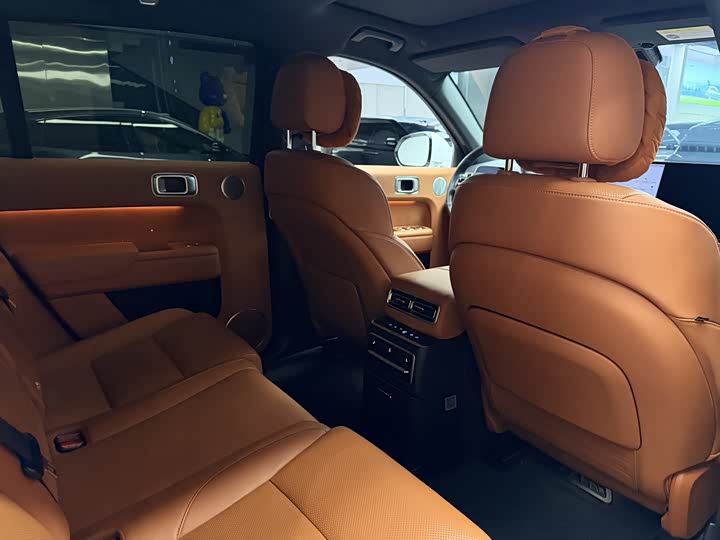 Фото 8 - LiXiang L7