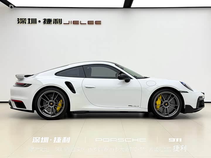 Фото 3 - Porsche 911