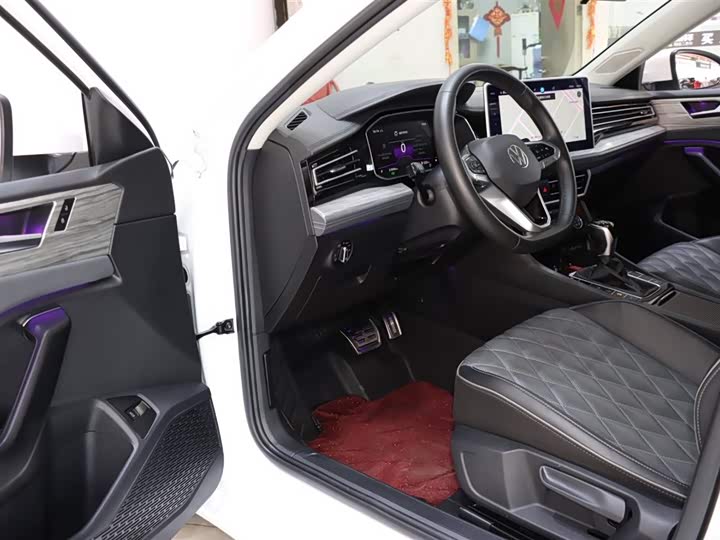 Фото 8 - Volkswagen Sagitar L