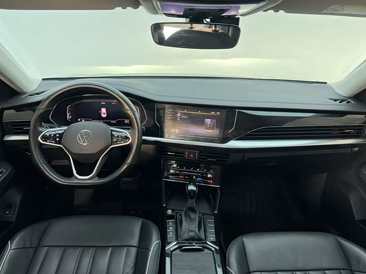 Фото 4 - Volkswagen Passat