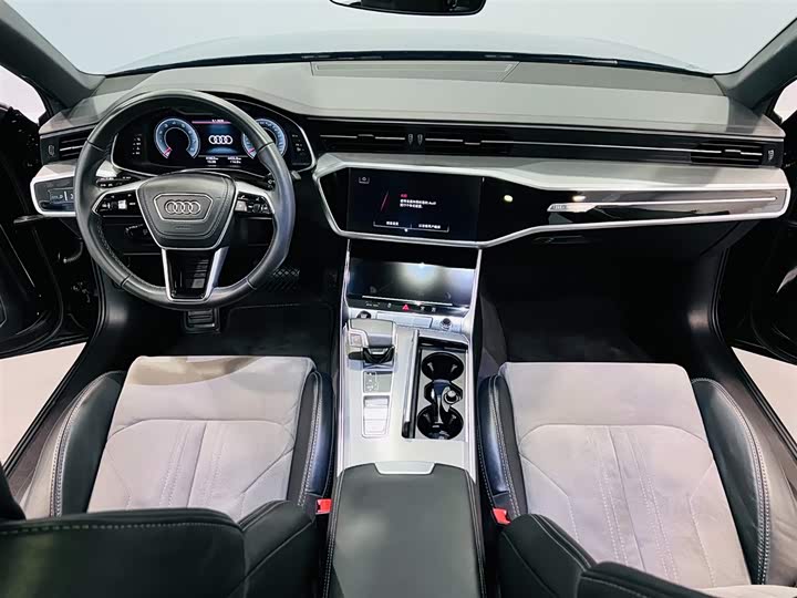 Фото 7 - Audi A6L