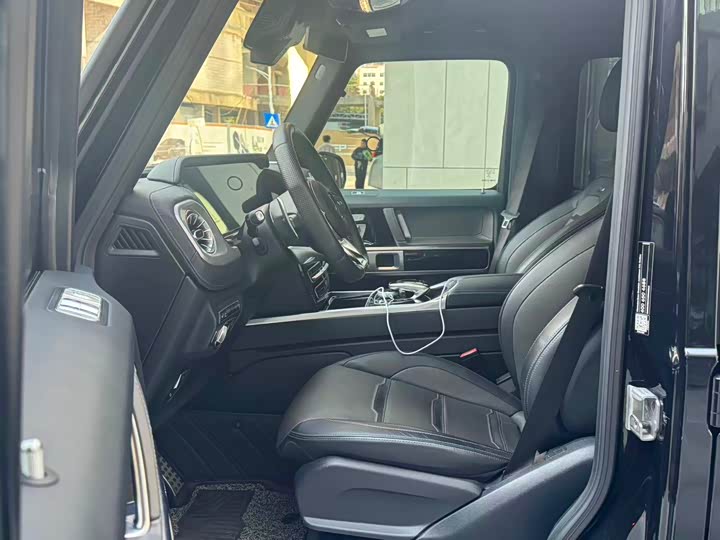 Фото 4 - Mercedes-Benz G-Class AMG