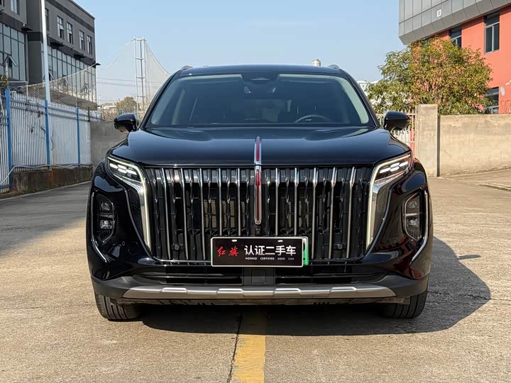 Фото 2 - Hongqi HS7 Hybrid